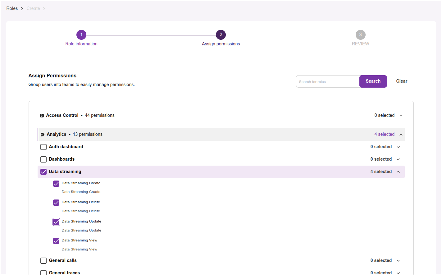 parte de la pantalla de permisos con los permisos Data Streaming View, create, update y delete seleccionados